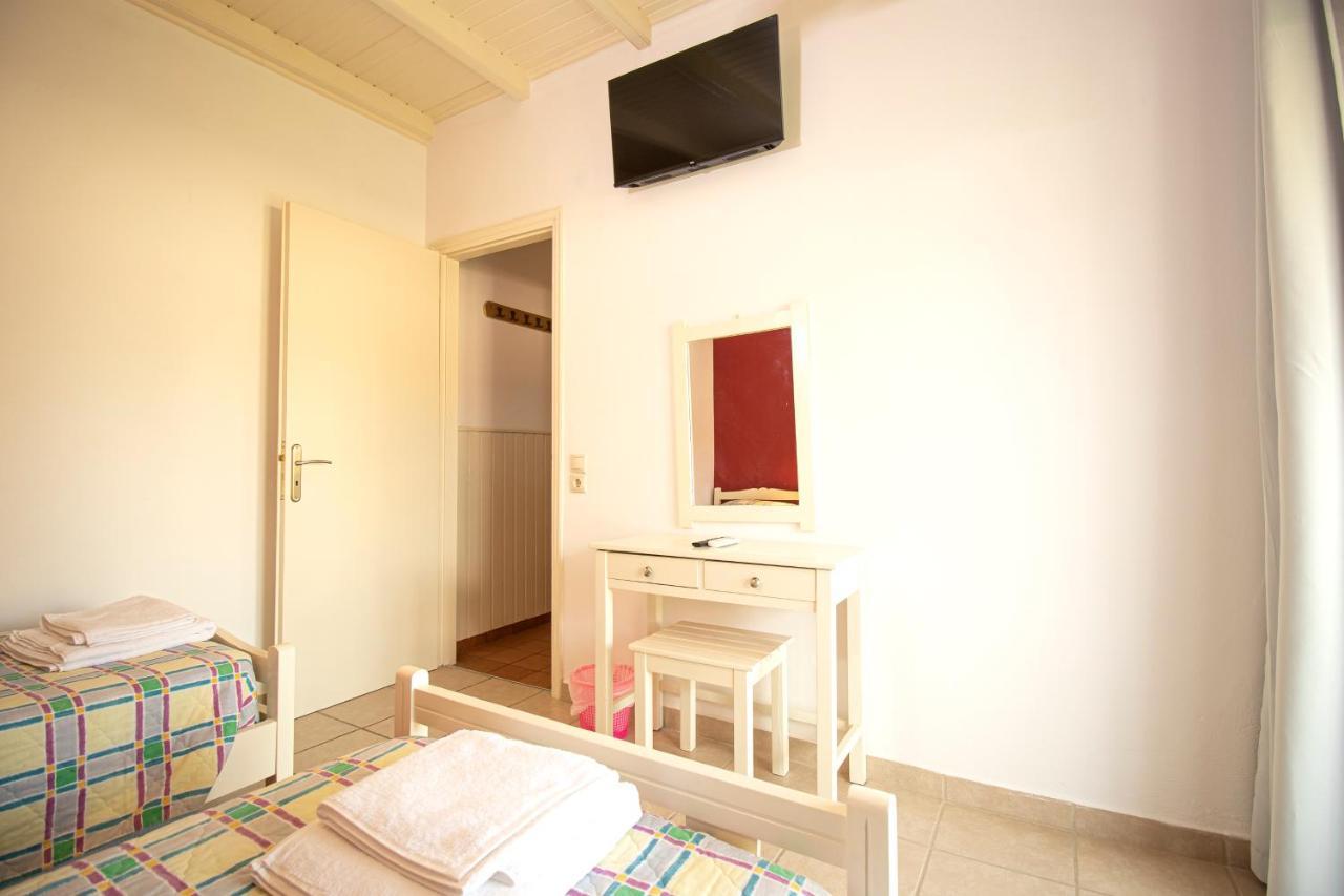 Dragana Apartments อิปโซส ภายนอก รูปภาพ